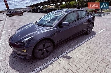 Седан Tesla Model 3 2022 в Львові
