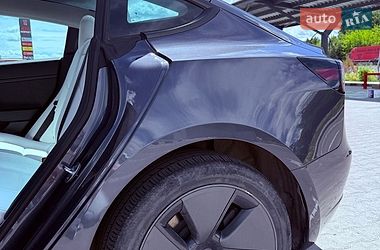 Седан Tesla Model 3 2022 в Львові