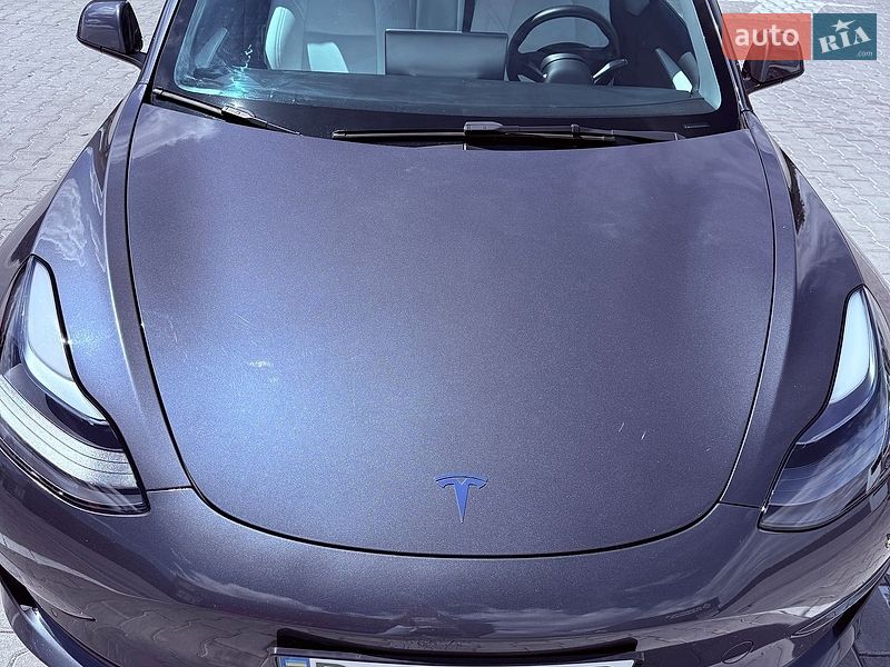 Седан Tesla Model 3 2022 в Львові