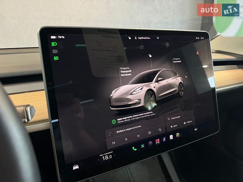 Седан Tesla Model 3 2023 в Одессе