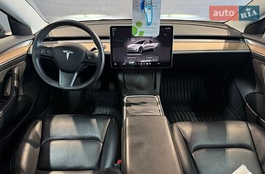Седан Tesla Model 3 2023 в Одессе