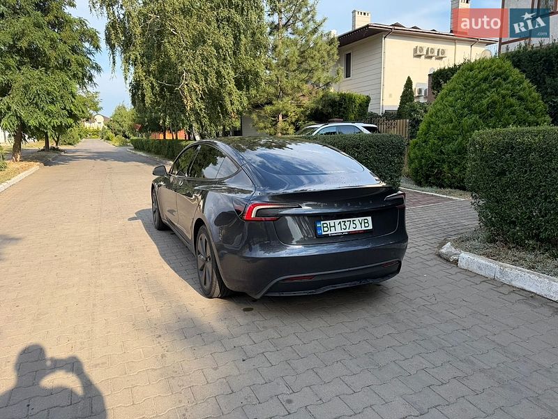 Седан Tesla Model 3 2025 в Одесі фото 2 Седан Tesla Model 3 2025 в Одесі