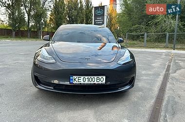 Седан Tesla Model 3 2021 в Днепре фото 4 Седан Tesla Model 3 2021 в Днепре