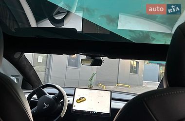 Седан Tesla Model 3 2021 в Днепре фото 8 Седан Tesla Model 3 2021 в Днепре