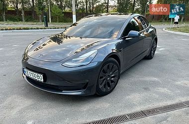 Седан Tesla Model 3 2021 в Днепре фото Седан Tesla Model 3 2021 в Днепре