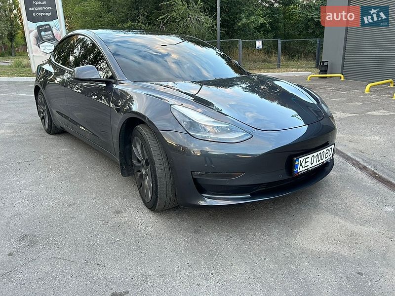 Седан Tesla Model 3 2021 в Днепре фото 3 Седан Tesla Model 3 2021 в Днепре