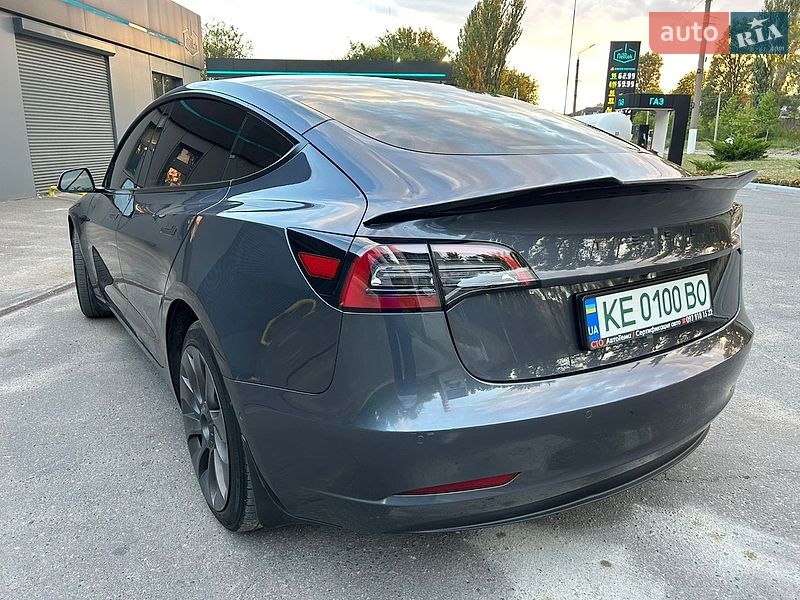 Седан Tesla Model 3 2021 в Днепре фото 5 Седан Tesla Model 3 2021 в Днепре