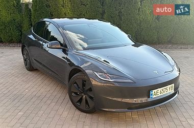 Седан Tesla Model 3 2024 в Днепре