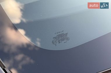 Седан Tesla Model 3 2024 в Днепре