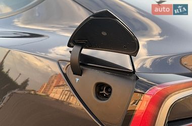 Седан Tesla Model 3 2024 в Днепре