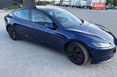 Седан Tesla Model 3 2024 в Киеве