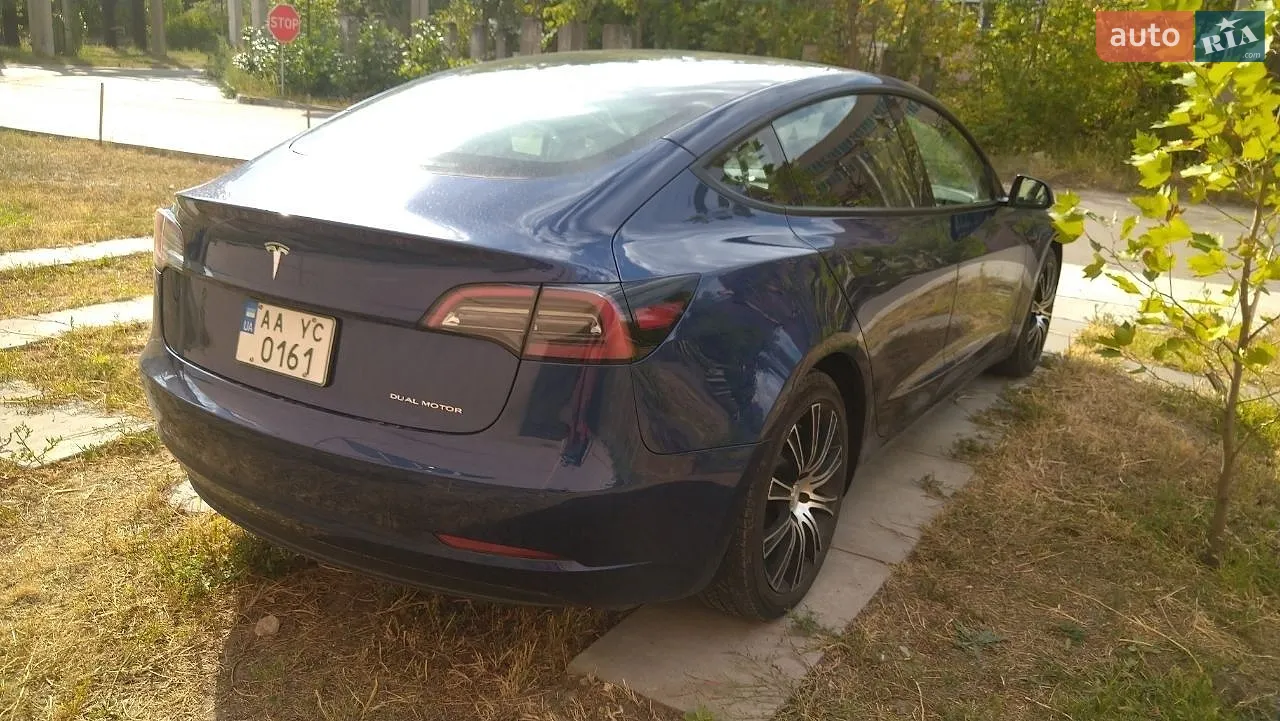 2021 Tesla Model 3 - мініатюра 4