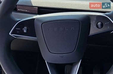 Седан Tesla Model 3 2024 в Львове