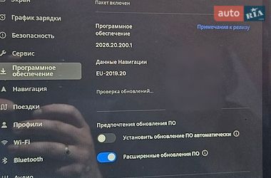 Седан Tesla Model 3 2024 в Львове