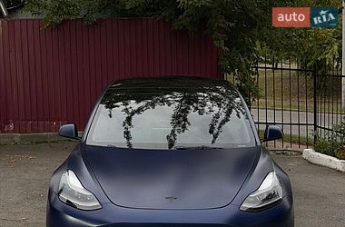 Tesla Model 3  2022