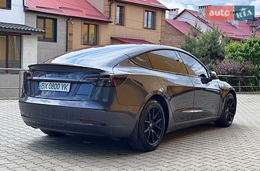 Седан Tesla Model 3 2022 в Хмельницком
