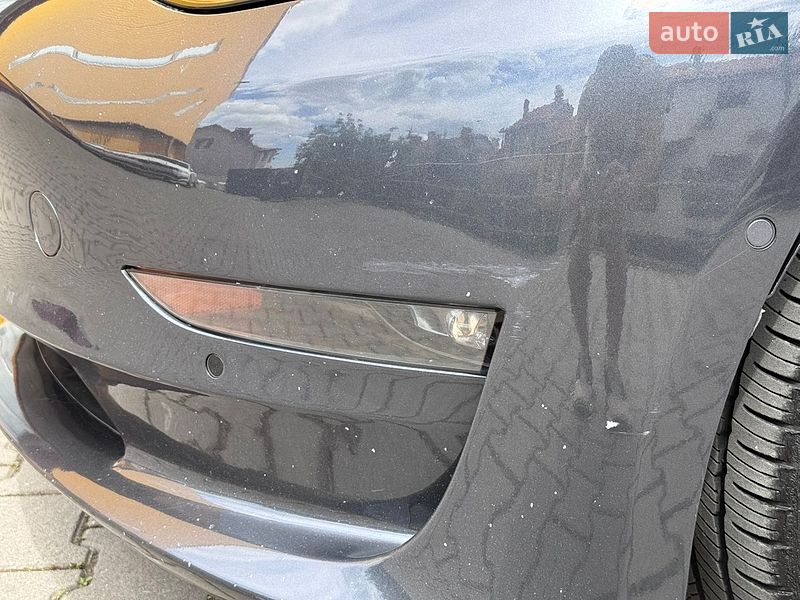 Седан Tesla Model 3 2022 в Хмельницком