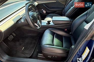 Седан Tesla Model 3 2021 в Одесі