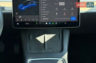 Седан Tesla Model 3 2021 в Одесі