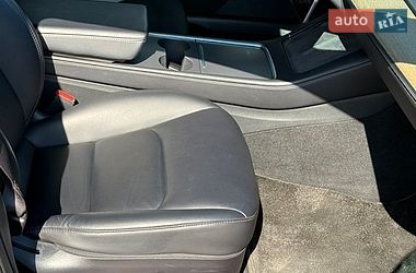 Седан Tesla Model 3 2021 в Одесі