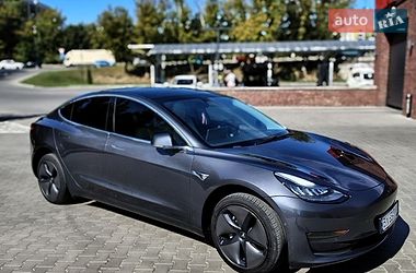 Седан Tesla Model 3 2020 в Хмельницком Седан Tesla Model 3 2020 в Хмельницком