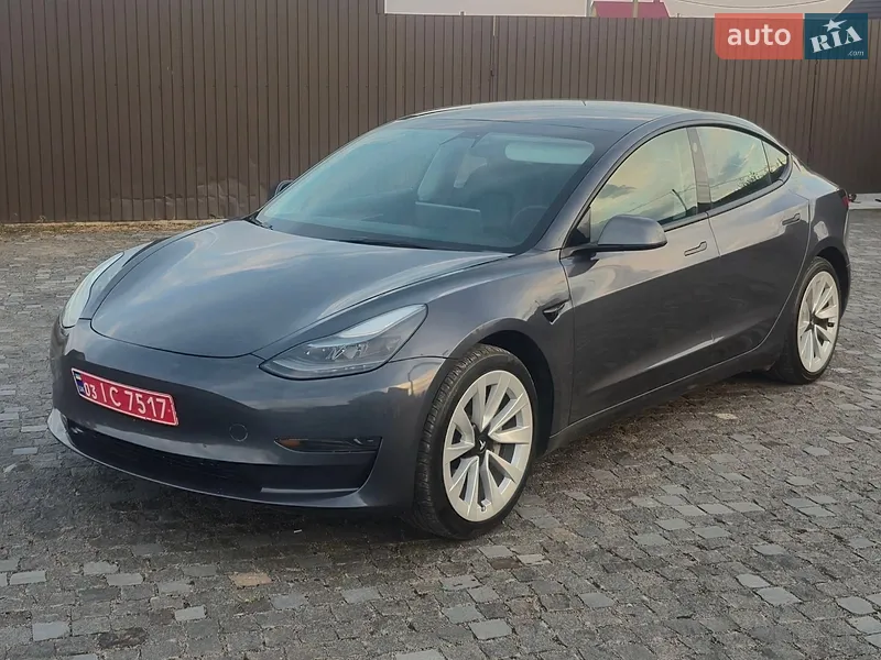 Tesla Model 3