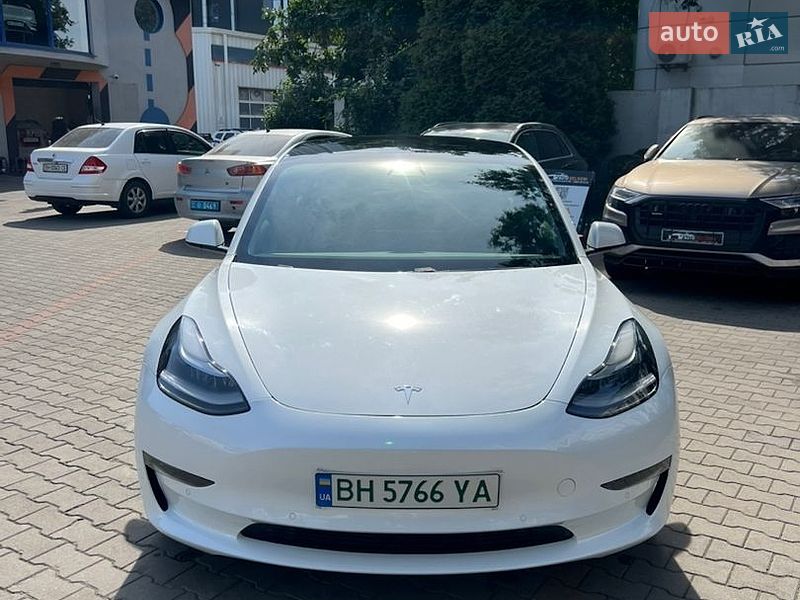 Tesla Model 3 2021 Tesla Model 3 2021