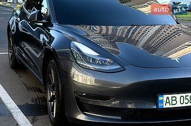 Седан Tesla Model 3 2021 в Одессе