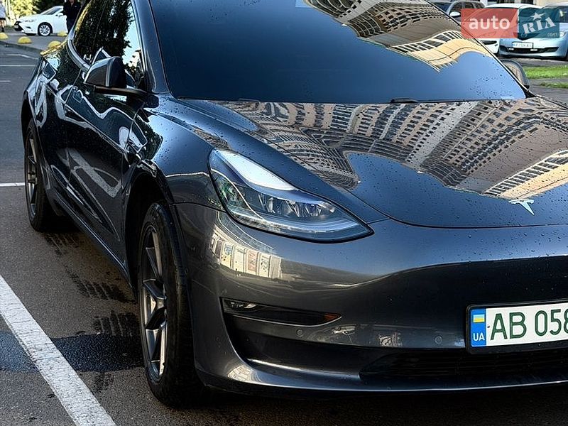 Седан Tesla Model 3 2021 в Одессе