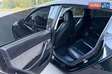 Седан Tesla Model 3 2018 в Миколаєві