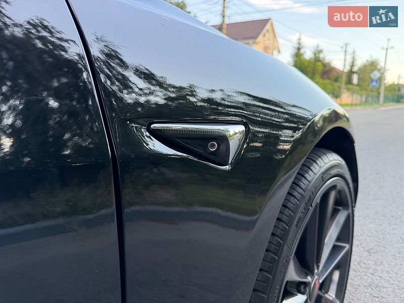 Седан Tesla Model 3 2018 в Миколаєві