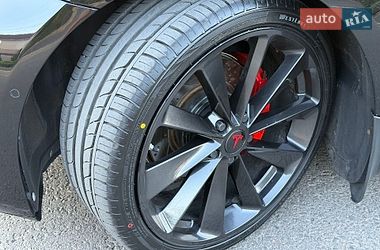 Седан Tesla Model 3 2018 в Миколаєві