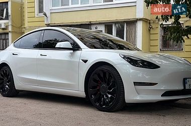 Tesla Model 3  2023