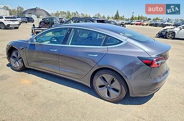 Седан Tesla Model 3 2018 в Моршині
