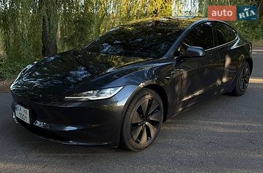 Седан Tesla Model 3 2024 в Золотоноше Седан Tesla Model 3 2024 в Золотоноше