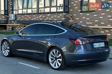Седан Tesla Model 3 2019 в Житомирі фото 3 Седан Tesla Model 3 2019 в Житомирі
