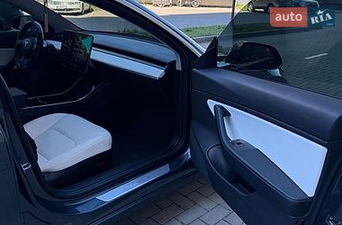 Седан Tesla Model 3 2019 в Житомирі фото 16 Седан Tesla Model 3 2019 в Житомирі