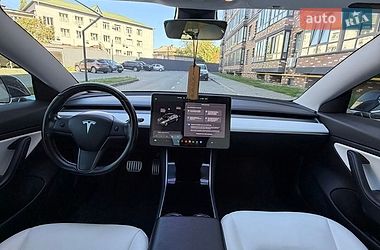 Седан Tesla Model 3 2019 в Житомирі фото 18 Седан Tesla Model 3 2019 в Житомирі
