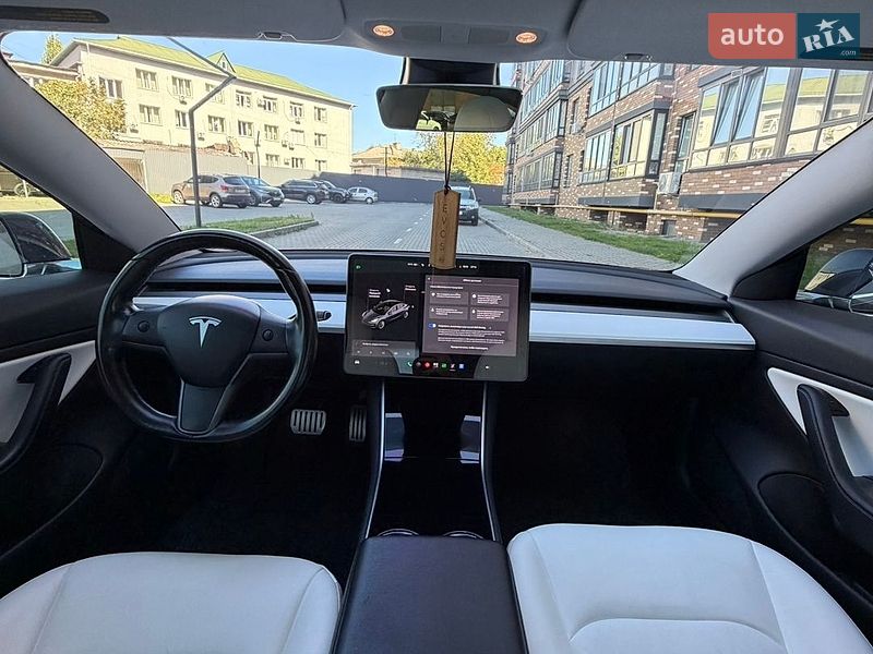 Седан Tesla Model 3 2019 в Житомирі фото 18 Седан Tesla Model 3 2019 в Житомирі