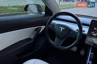Седан Tesla Model 3 2019 в Житомирі фото 19 Седан Tesla Model 3 2019 в Житомирі
