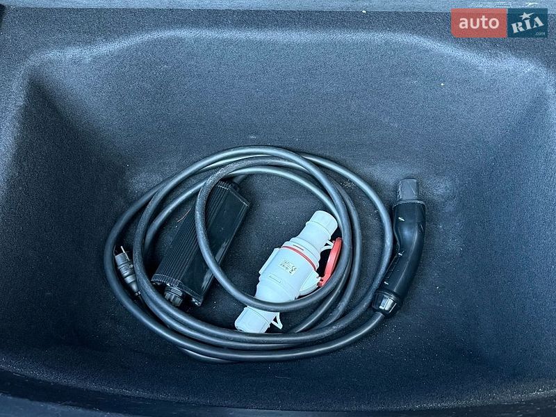 Седан Tesla Model 3 2019 в Житомирі фото 21 Седан Tesla Model 3 2019 в Житомирі
