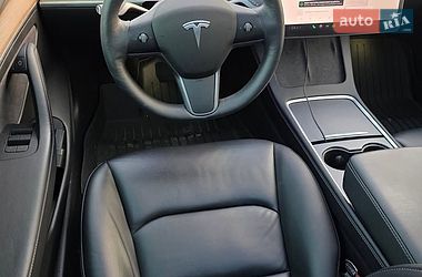 Седан Tesla Model 3 2022 в Львові