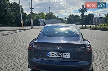 Седан Tesla Model 3 2022 в Хмельницькому