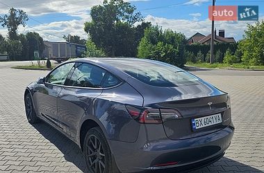 Седан Tesla Model 3 2022 в Хмельницькому