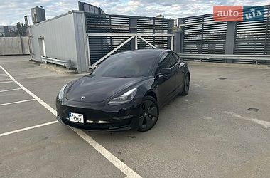 Tesla Model 3  2023