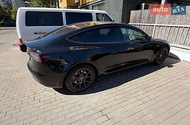 Седан Tesla Model 3 2018 в Киеве