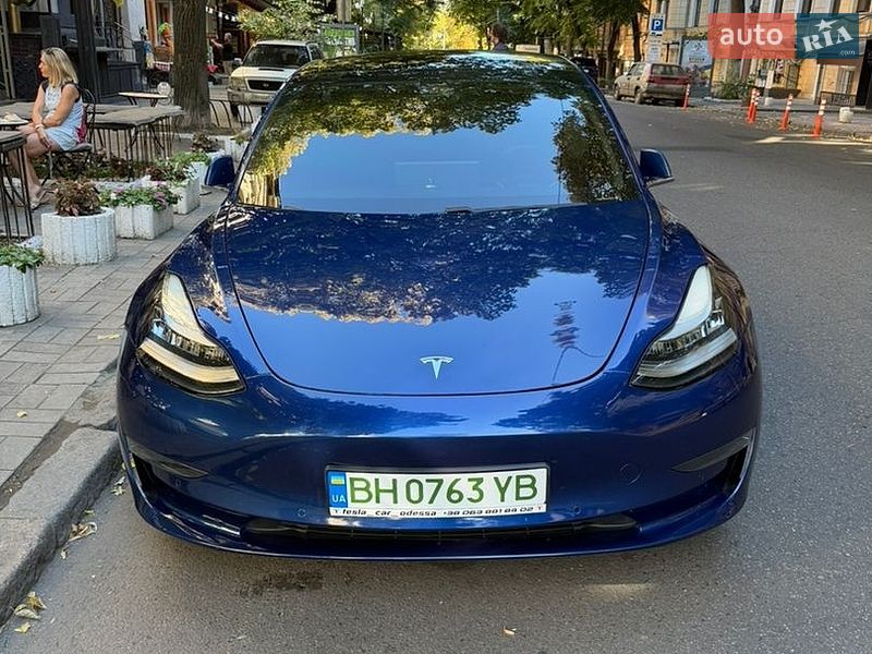 Седан Tesla Model 3 2019 в Одесі фото Седан Tesla Model 3 2019 в Одесі