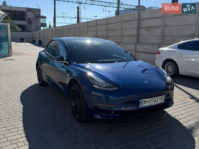 Седан Tesla Model 3 2019 в Одесі фото 10 Седан Tesla Model 3 2019 в Одесі