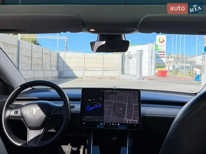 Седан Tesla Model 3 2019 в Одесі фото 15 Седан Tesla Model 3 2019 в Одесі