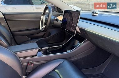 Седан Tesla Model 3 2019 в Одесі фото 18 Седан Tesla Model 3 2019 в Одесі